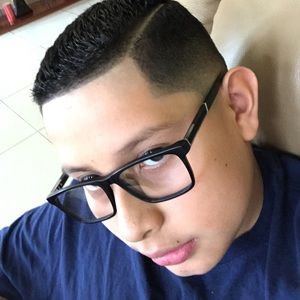 Meet your Posher, Jonathan